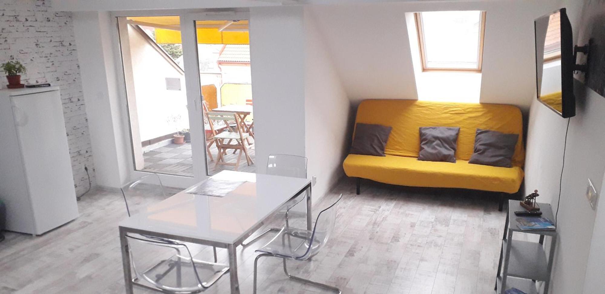 8X8 Tetoter Apartman Szeged Exterior foto